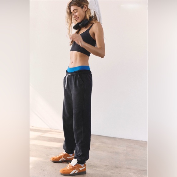 NWOT Free People Movement For The Win Joggers In Color Black - Picture 4 of 4